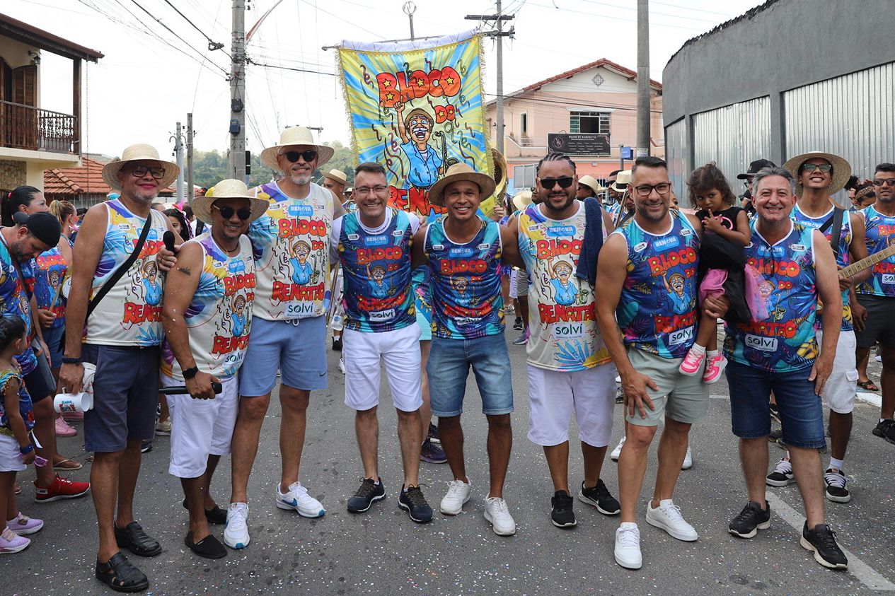 Bloco do Renatão celebra 15 anos com muita alegria e tradição em Caieiras